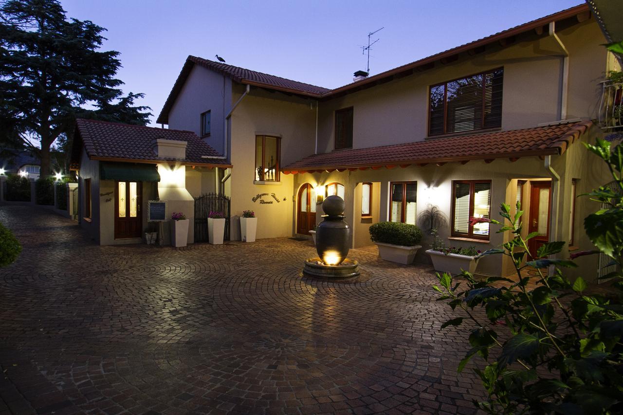 Bellgrove Guest House Sandton Йоханесбург Екстериор снимка