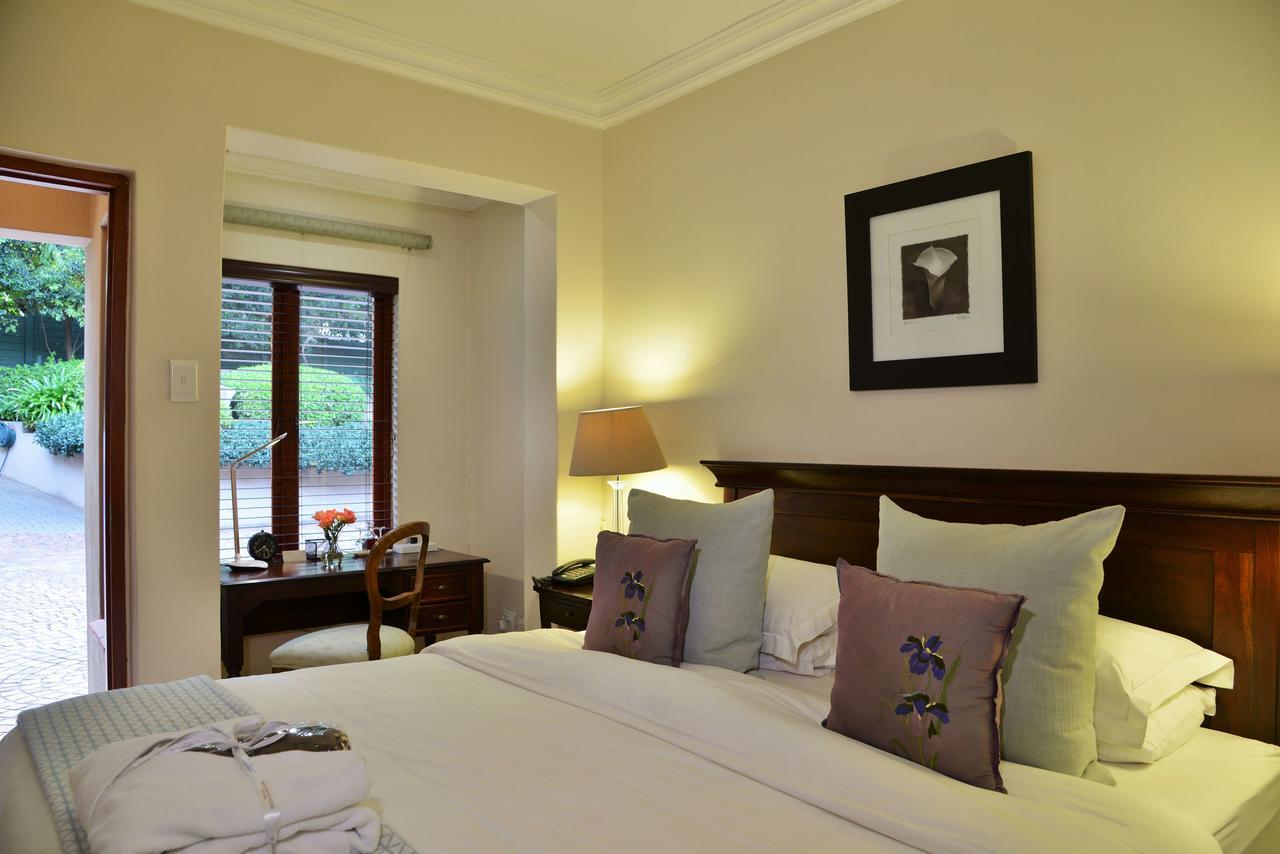 Bellgrove Guest House Sandton Йоханесбург Екстериор снимка
