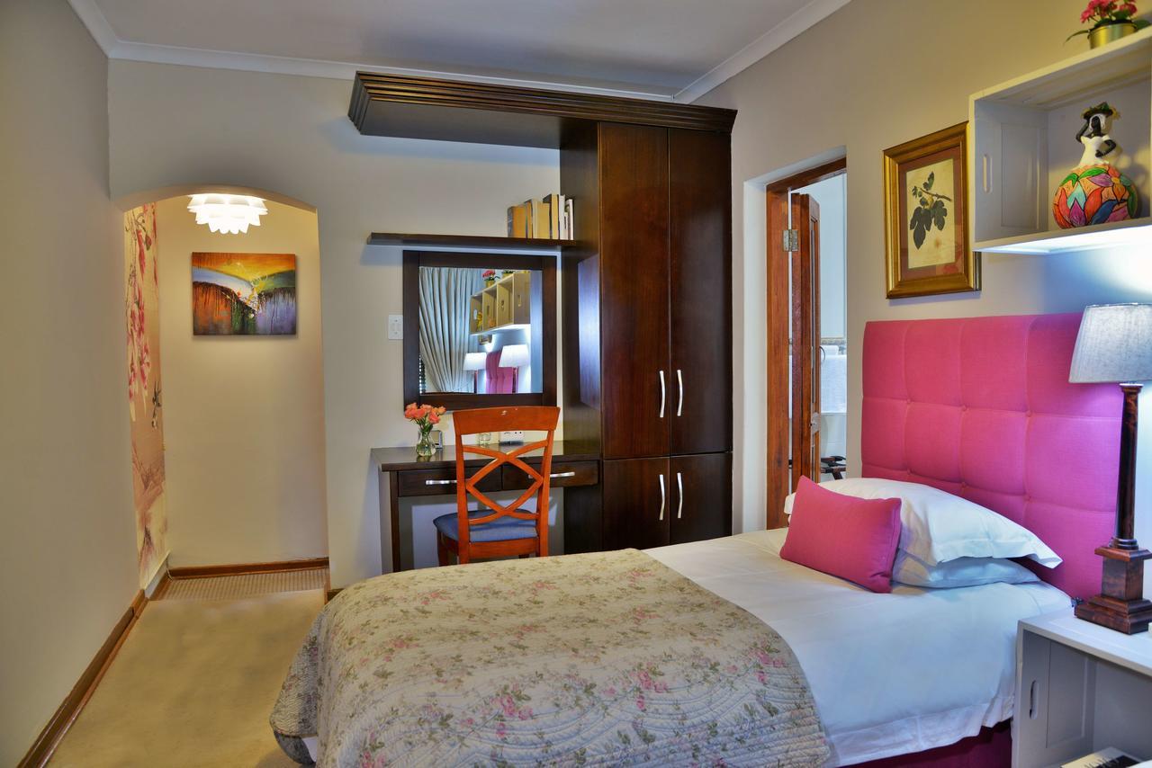 Bellgrove Guest House Sandton Йоханесбург Екстериор снимка
